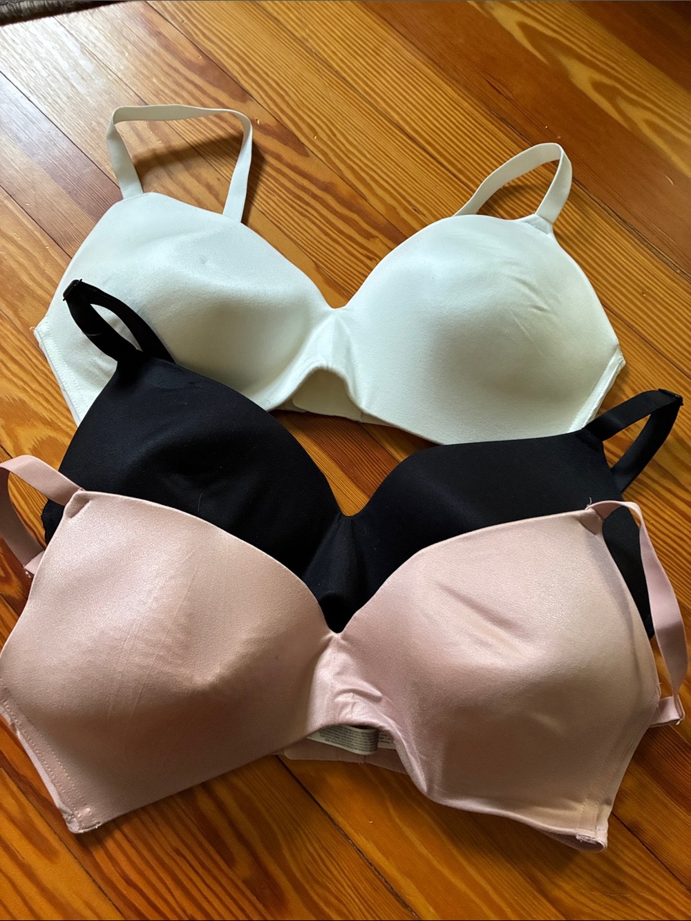 Primark Smooth Moulded T-Shirt Bra Set